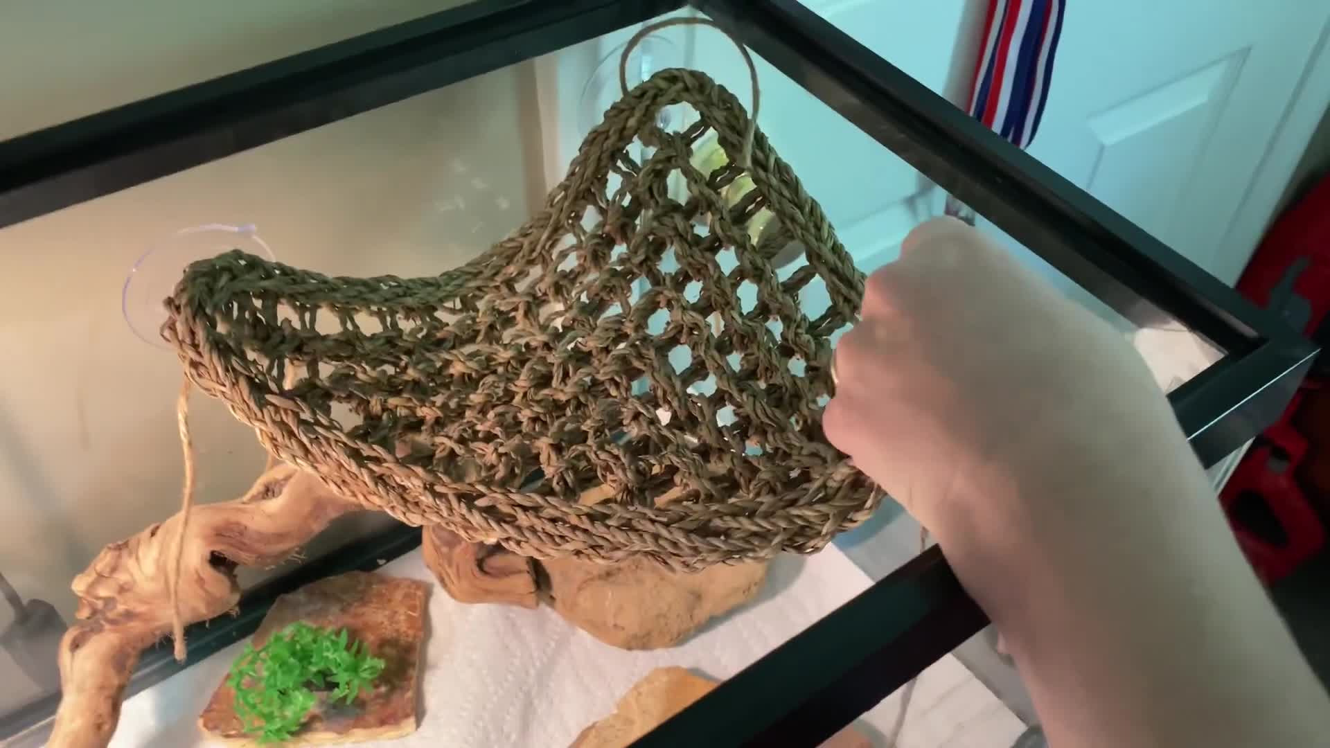 Close-up of the seagrass hammock packaging