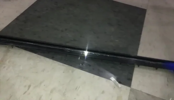 Thoroughly clean the area to be resealed. Ensure all old silicone is removed. Silicone does not stick to silicone.