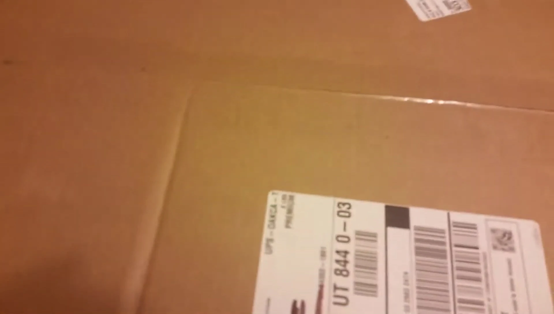 Close-up of the speaker unboxing the aspen bedding.