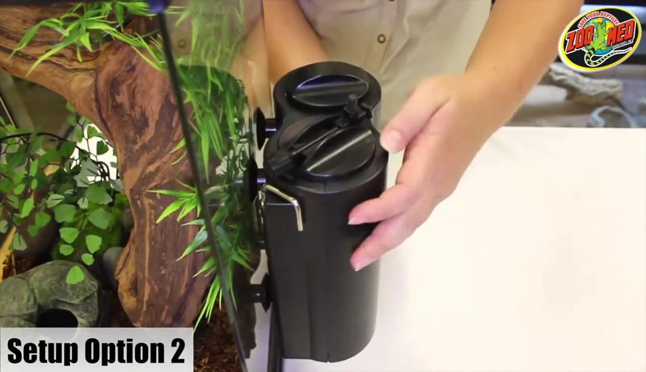 Suction cups on the Repti Rain