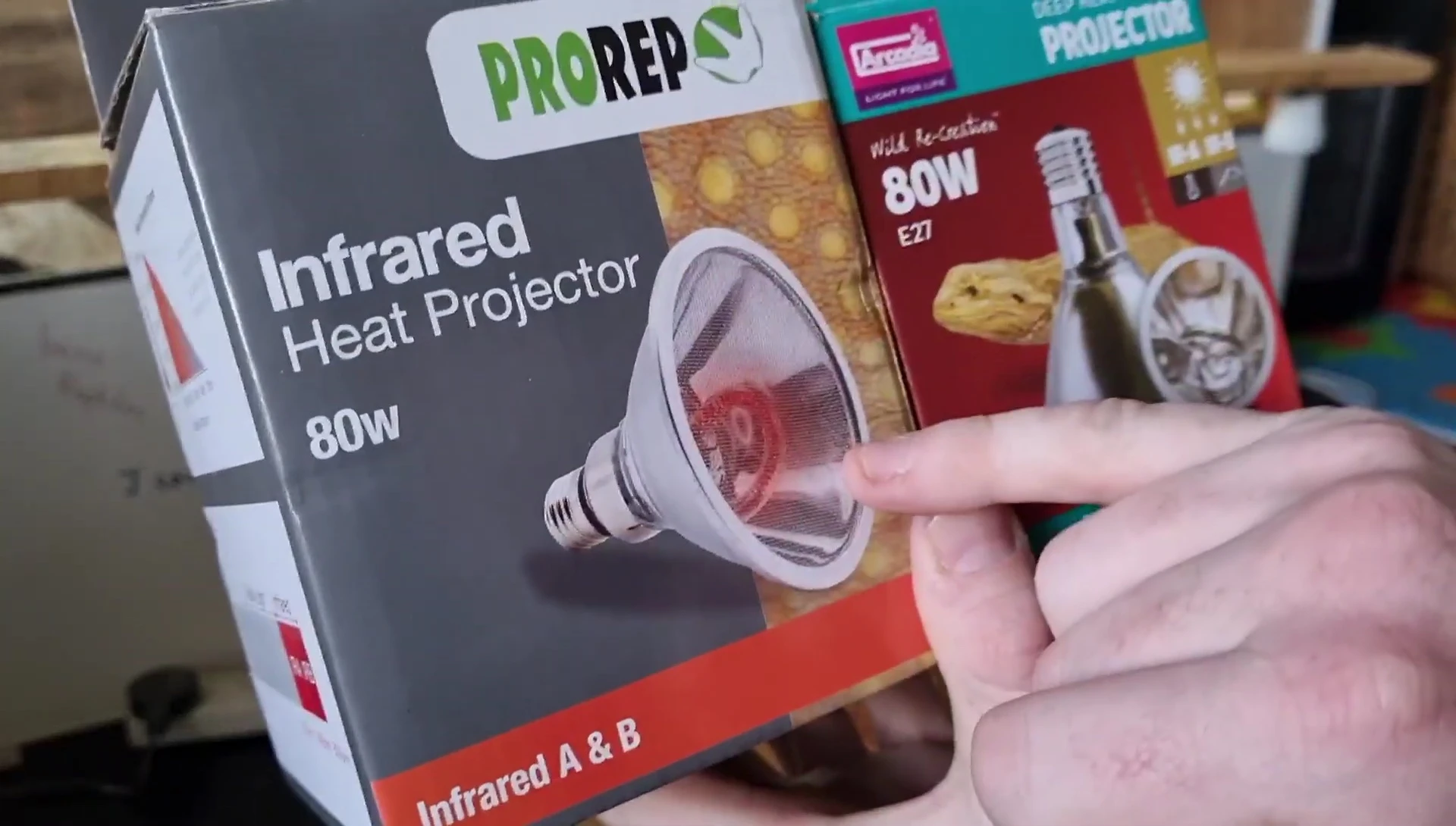 Image of Arcadia DHP projector showing subtle light emission