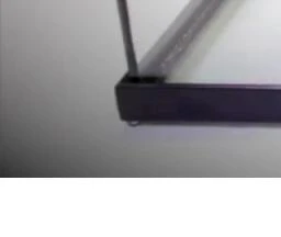 Warning against placing the tank on heat-sensitive materials