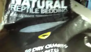 Lugarti Natural Reptile Bedding Review: Ultimate Substrate for Reptiles?