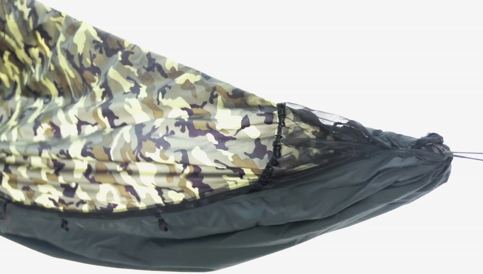 Close up of the asymmetrical bug net and top cover with integrated Sidecar.