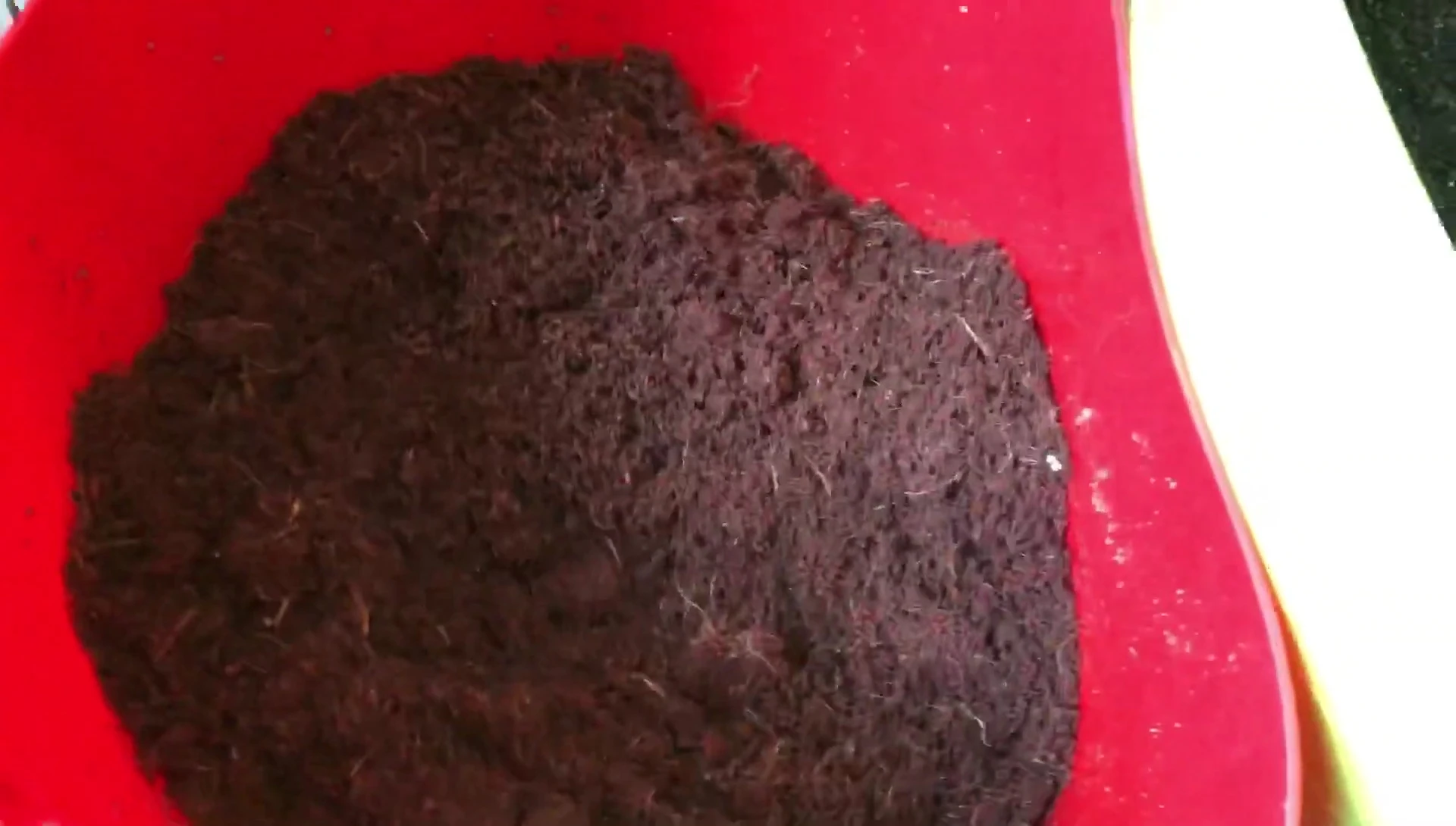 Eco Earth coconut fiber
