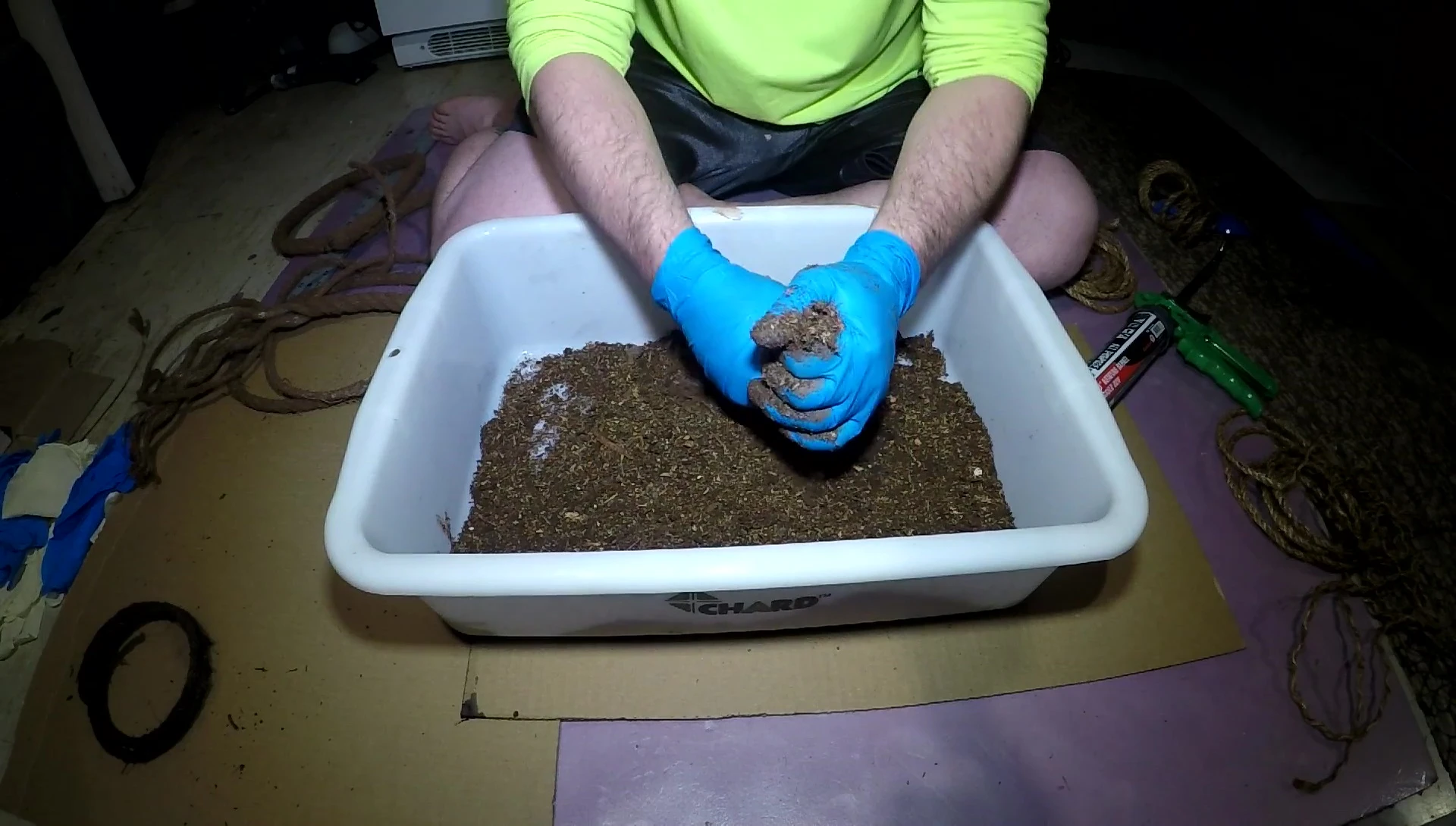 Applying the substrate to the prepared vine